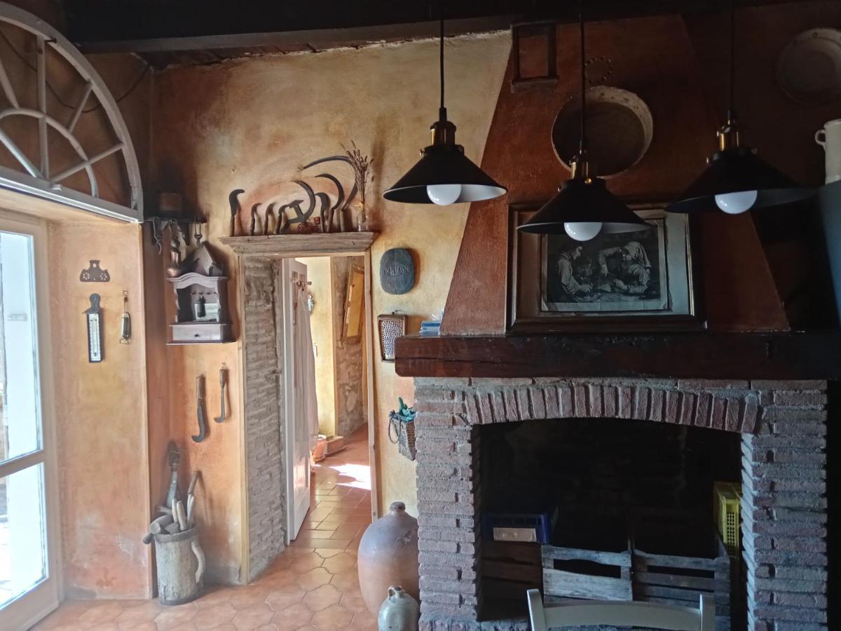 Morelli House Guest House Montalbo Exterior foto