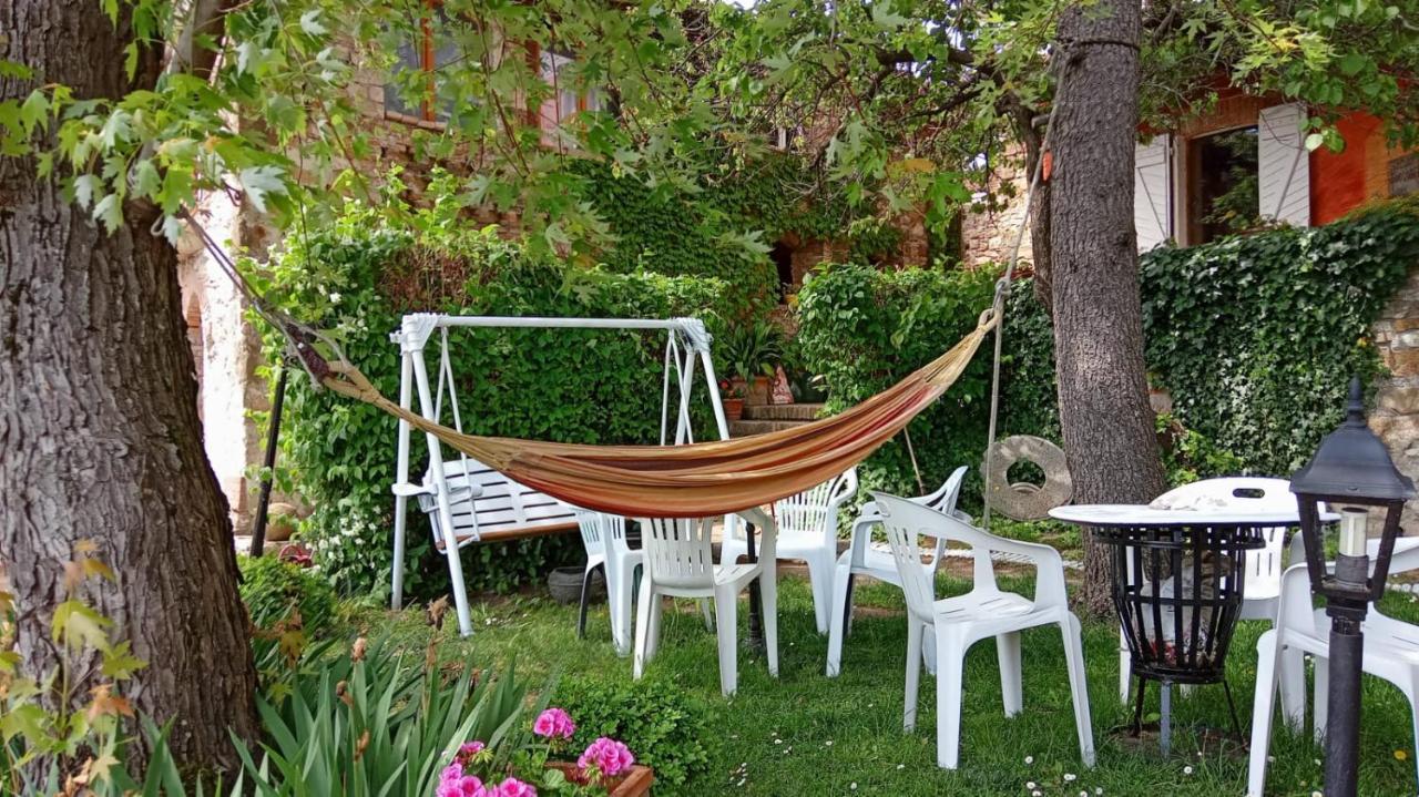 Morelli House Guest House Montalbo Exterior foto