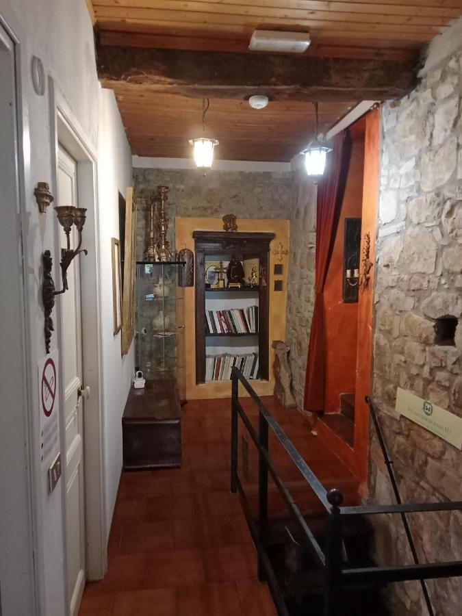 Morelli House Guest House Montalbo Exterior foto